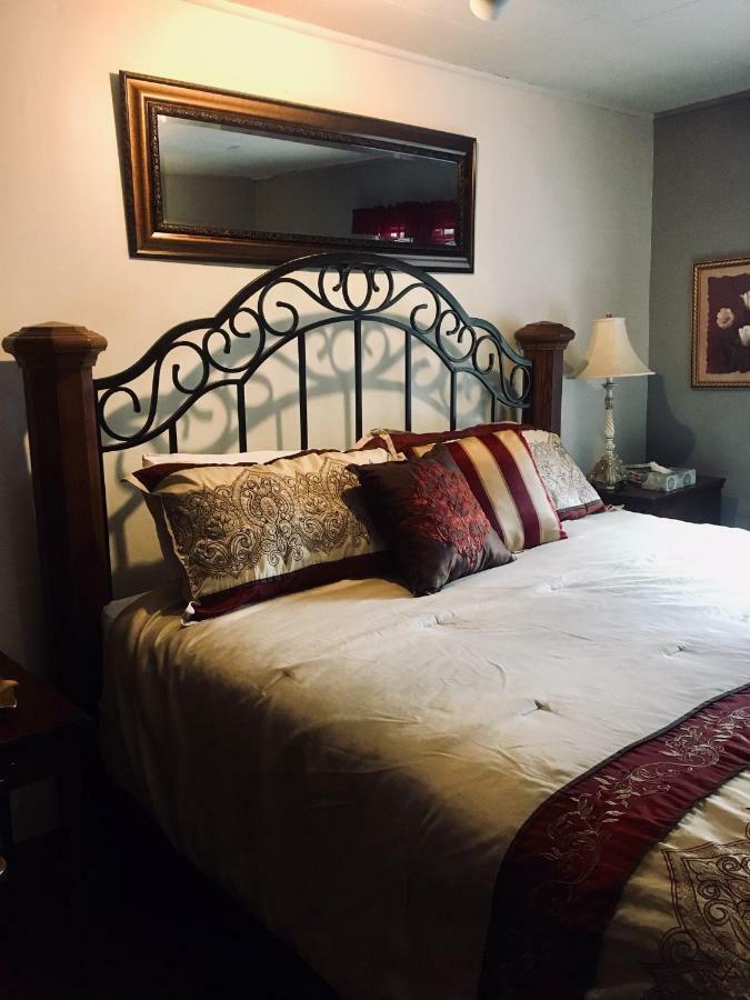 Glass Magnolia Bed & Breakfast Interlaken ภายนอก รูปภาพ
